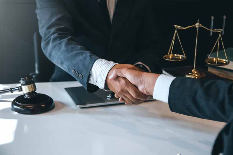 LA Top Rated Personal Injury Attorney: Finding the Right